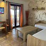 & Haido Apartamento Vourvourou